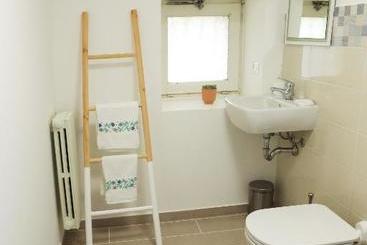تختخواب و صبحانه A Casa Di Nonna Emma