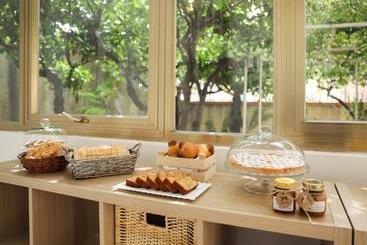 تختخواب و صبحانه A Casa Di Nonna Emma