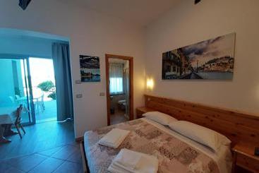 پانسیون Camere Da Mirella
