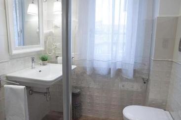 پانسیون Magnifica Luxury Suites