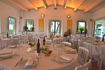 هتل Ristorante Country House Isolabelgatto