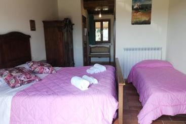 هتل Agriturismo La Corte Sul Lago
