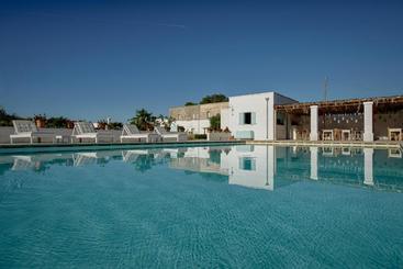 هتل Masseria Palombara Relais & Spa   Adults Only