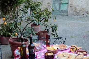 هتل Fattoria Le Poggiola