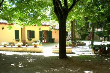 فندق Valle Degli Arci