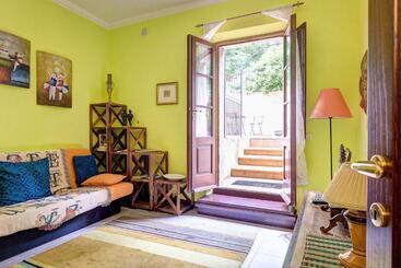 פנסיון Garden House