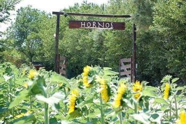 هتل Agriturismo Hornos