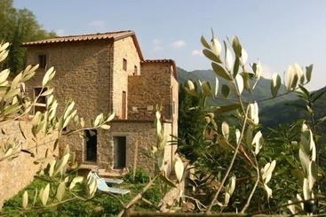 בית מלון כפרי Agriturismo Pian Di Fiume