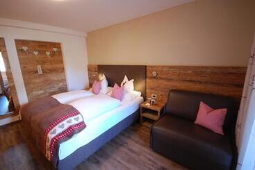 펜션 Monti Pallidi B&b Apartments