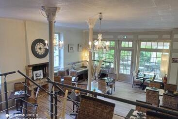 هاستل Auberge De La Marquise