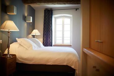 פנסיון Les Chambres De L Oustalet, Chambres D Hôtes Et Restaurant étoilé