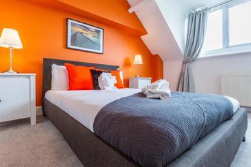 بنسيون Estuary House