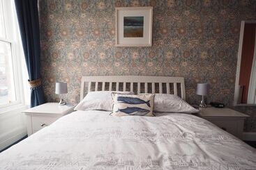 مبيت وإفطار Cowrie Guest House