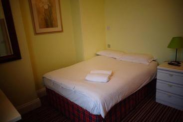 پانسیون Aron Guest House