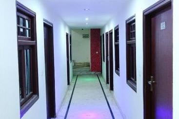 هتل Rosewood