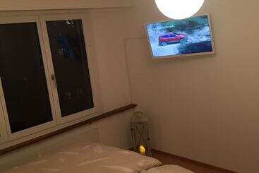 مبيت وإفطار Chez Sven Apartment