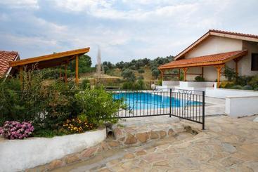 پانسیون Ionia Guest House