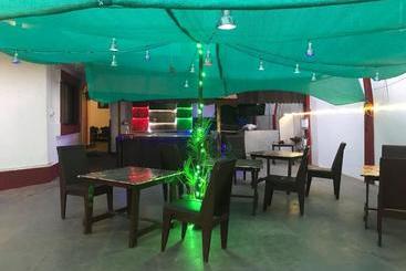 هاستل Super Deluxe Mansion Stay In Candolim