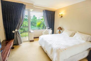 پانسیون Mac Atini Guest House