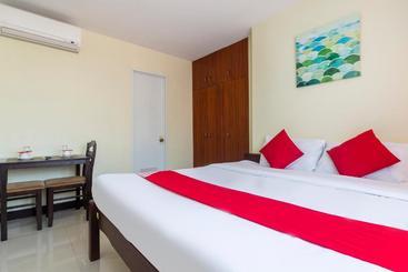 Safari Hostel