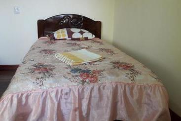 پانسیون Hostal Algas Del Titicaca