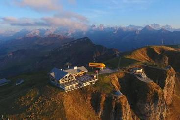 هاستل Gipfelrestaurant Fronalpstock