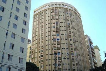 Flat Oeste La Residence