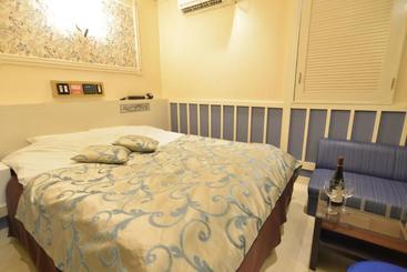 هتل Restay Kitakami   Adult Only