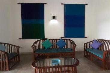 پانسیون Nil Menik Villa