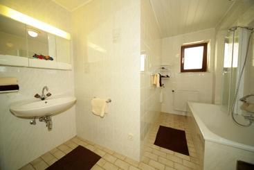 호텔 Familienparadies Zeislerhof