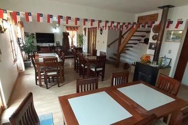پانسیون Hostal Casa Amarilla San Vicente De Tagua Tagua