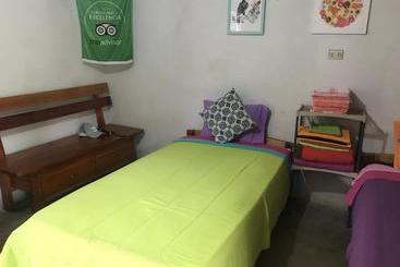 پانسیون Ayahuaska Backpackers House  Casa Completa En Alquiler