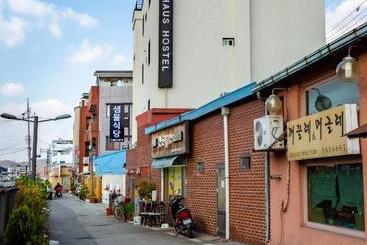 پانسیون Gongju Ein Haus 2