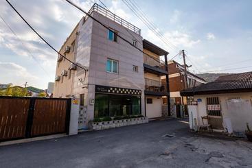 Pensão Gongju Ein Haus