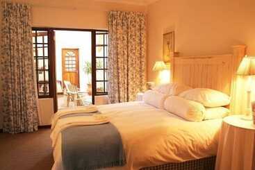 פנסיון Die Kersiehuis Guesthouse