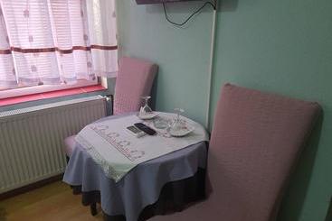 پانسیون Guesthouse Ines