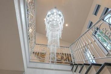 تختخواب و صبحانه Houston Towers, Downtown Med Ctr, Nrg, Adults Only