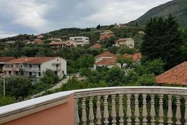 پانسیون Apartments Astel