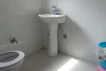 پانسیون Hayat Hotel Pahalgam