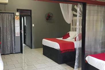 هتل Phalaborwa Town Guesthouse