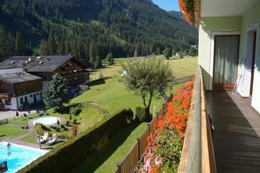 تختخواب و صبحانه Landhaus St. Georg