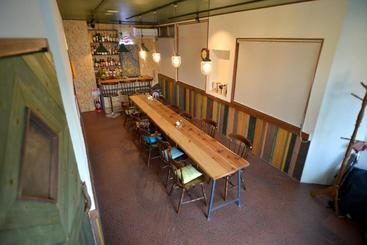 پانسیون Good Trip Hostel & Bar