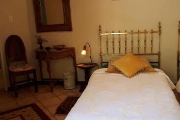 פנסיון A La Fugue