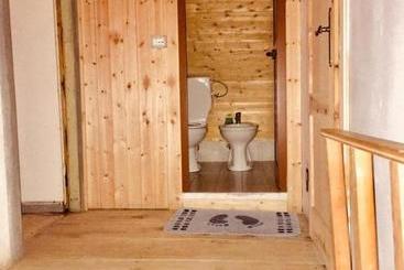 پانسیون Guesthouse Dritan Tethorja