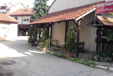 پانسیون Asterix Rooms