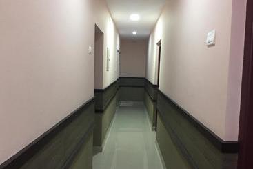 هاستل Mega Tourist Home