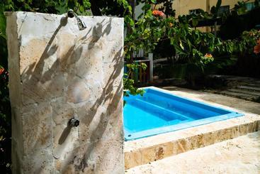 هاستل Riviera Punta Cana Eco Travelers
