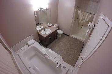 هاستل Westwood Inn