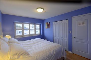 پانسیون Marpole Guest House