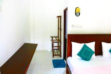 پانسیون A&b Resort Negombo